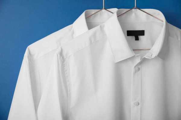 8 Cara Menghilangkan Noda pada Baju Putih yang Susah Dihilangkan